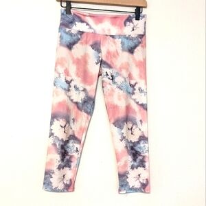 Onzie Cropped Athletic Leggings Tie Dye size XS